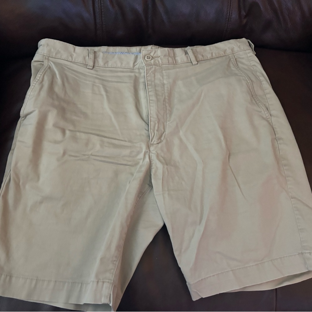 Daniel Cremieux Tan Flat Front Shorts